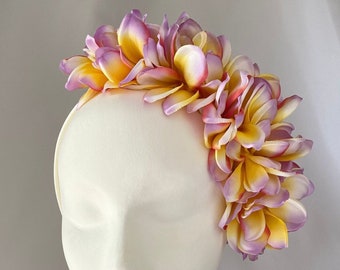 Yellow Plumeria Halo, Floral Headpiece, Tropical Island Beach Wedding Tiara, Hawaiian Princess Lei Crown, Luau Hair Accessory, Selfie Prop