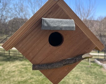 Swinging Wren Birdhouse • Wren House • Cedar Birdhouse • Cedar Birdhouse Nesting Box • Bird House