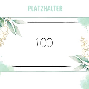 Puede incluir: Una tarjeta blanca con un borde negro y acentos de acuarela verde. El n&uacute;mero "100" est&aacute; escrito en tinta negra en el centro de la tarjeta. La palabra "PLATZHALTER" est&aacute; escrita en verde en la parte superior de la tarjeta.