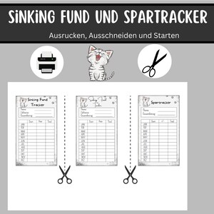 Op de afbeelding: Printbare sinking fund en spaar-trackerbladen met een schattige cartoon-katillustratie. De bladen zijn ontworpen om uit te knippen en te gebruiken om maandelijkse spaardoelen bij te houden.