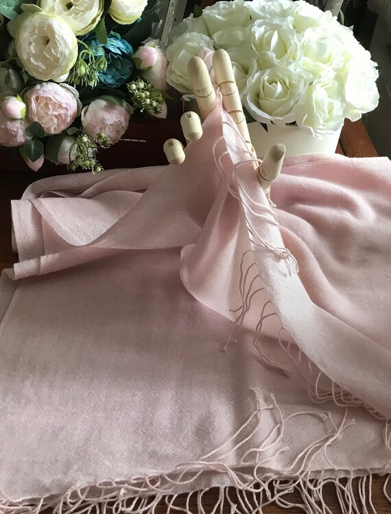Vintage Preloved Beautiful Soft Pink Pashmina Sca… - image 4