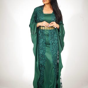 Dilber – Dark Green 2-Piece Kurdish Dress with Crystal Embroidery