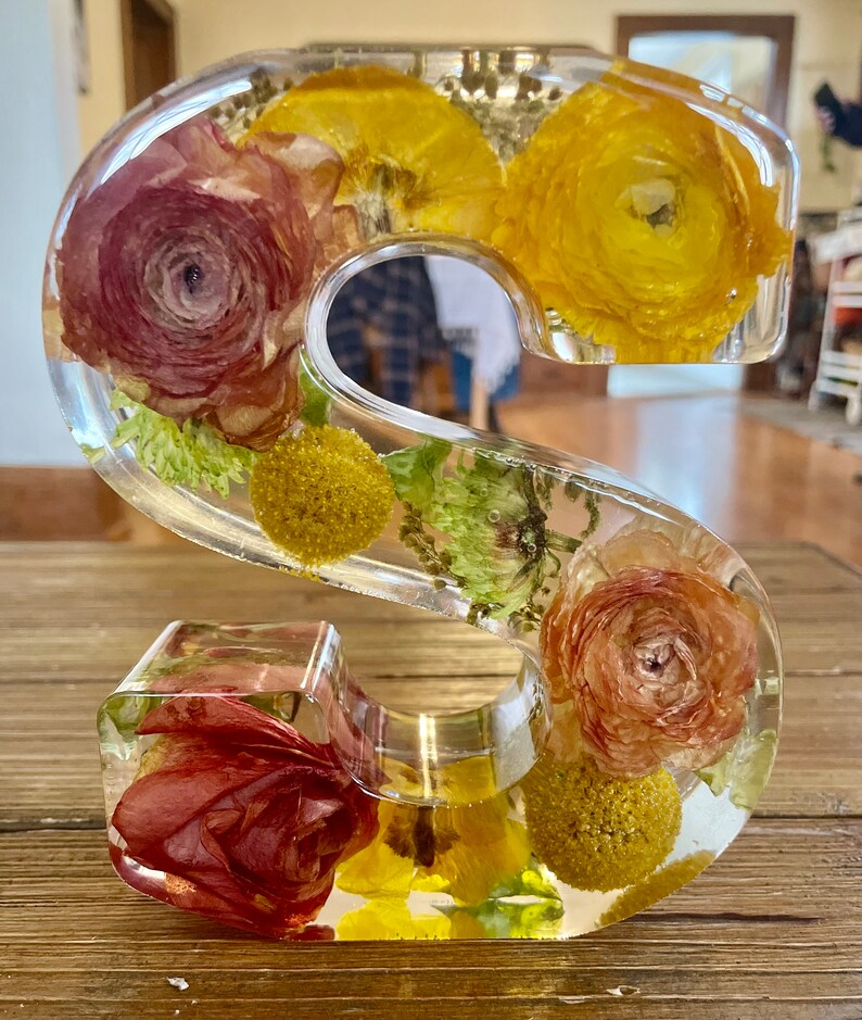 Resin Letters Roses Custom Resin Floral Letter Bouquet Preservation Wedding - Etsy