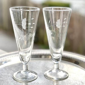 Vintage Princess House Heritage Pilsner Glasses/Bloody Mary Glass/etched beer glass/gray cut pilsner/beer pilsner glass/vintage pilsners S/2