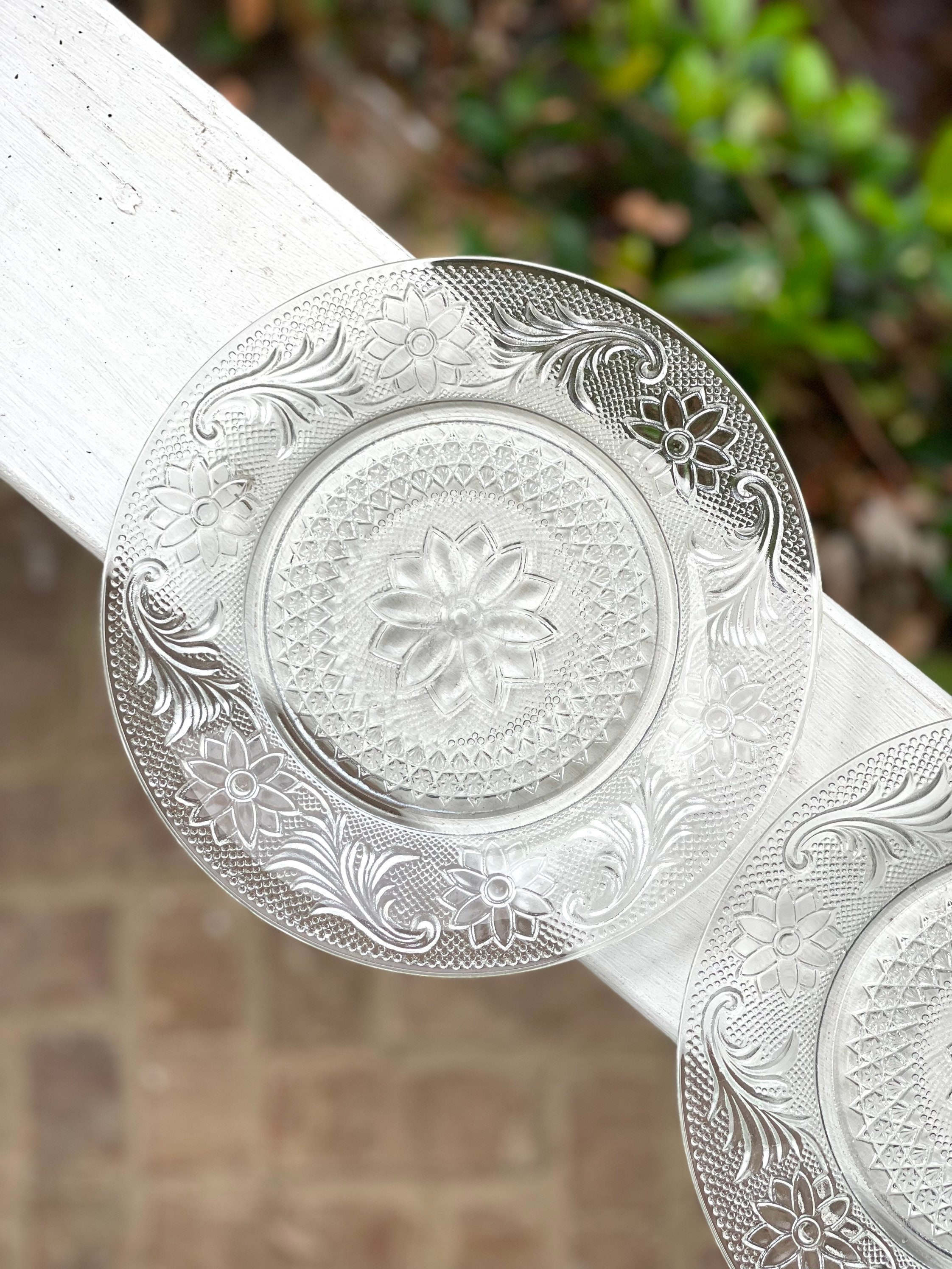 Vintage Indiana Glass Sandwich Clear Luncheon Plates/clear Salad Plates