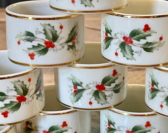Vintage Royal Gallery Holly napkin rings Christmas Table Holiday Table set of 4