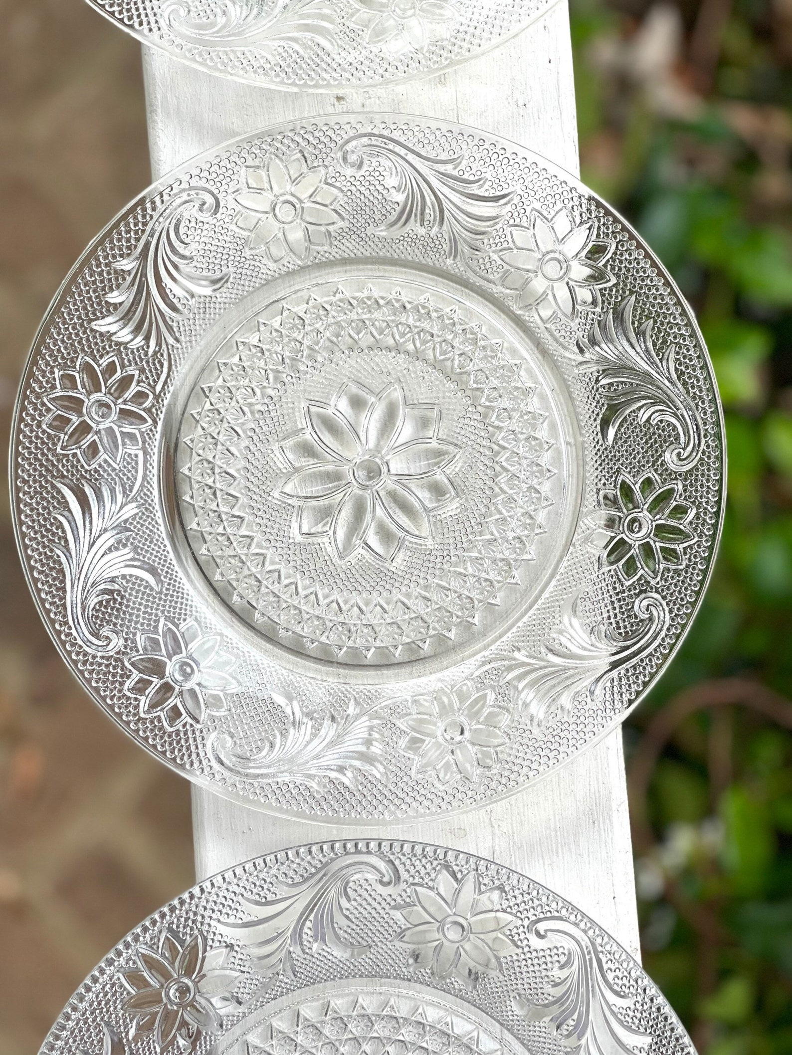 Vintage Indiana Glass Sandwich Clear Luncheon Plates/clear Salad Plates