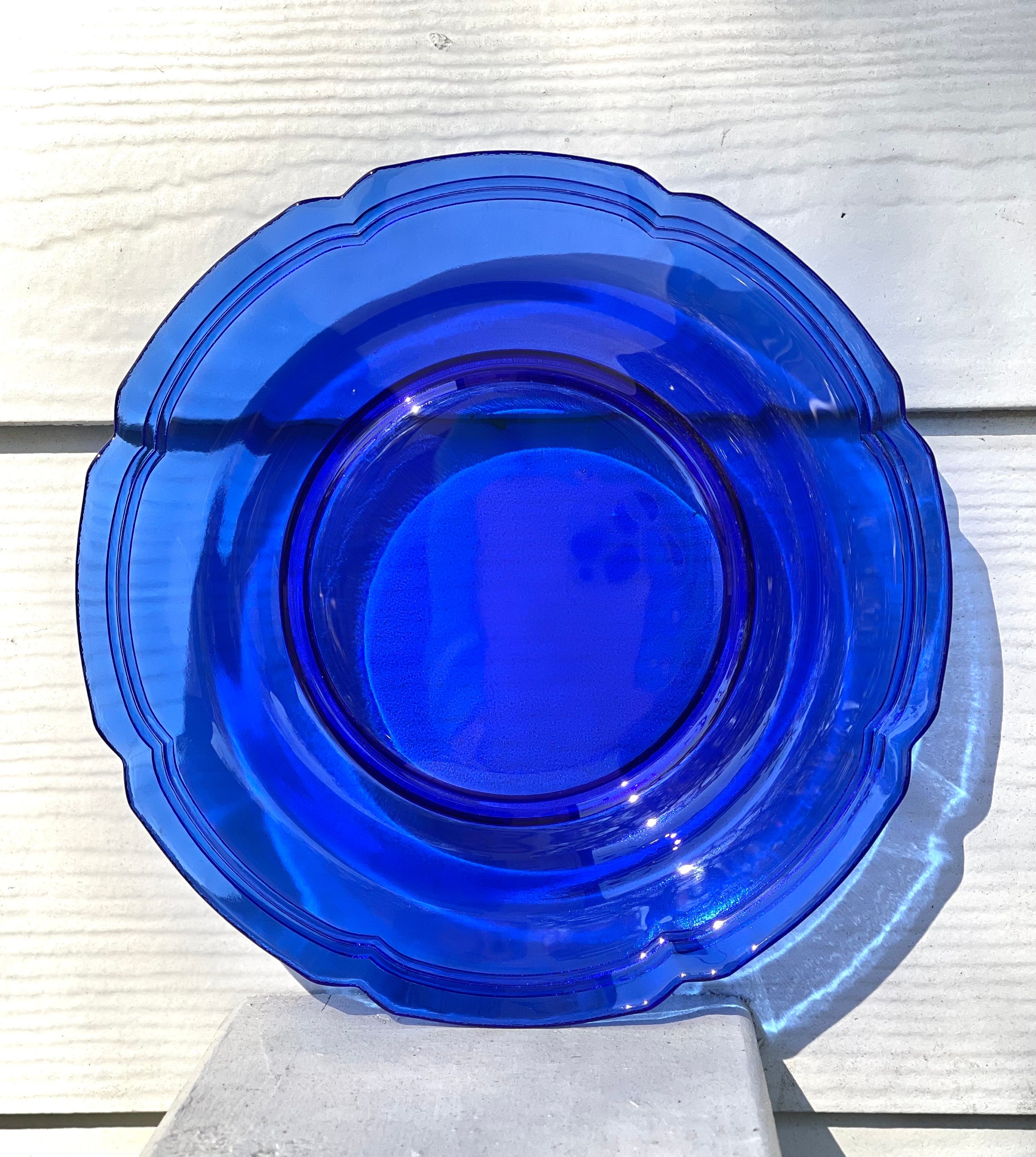 Cobalt Blue Glass Salad Plates/luncheon Plates/blue Glass Plates/cobalt