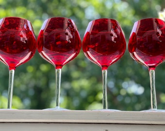 Set of 2 Red balloon wine glasses/Oversized Wine Glasses/Christmas Table/Holiday Wine Glasses/Christmas Wine glasses