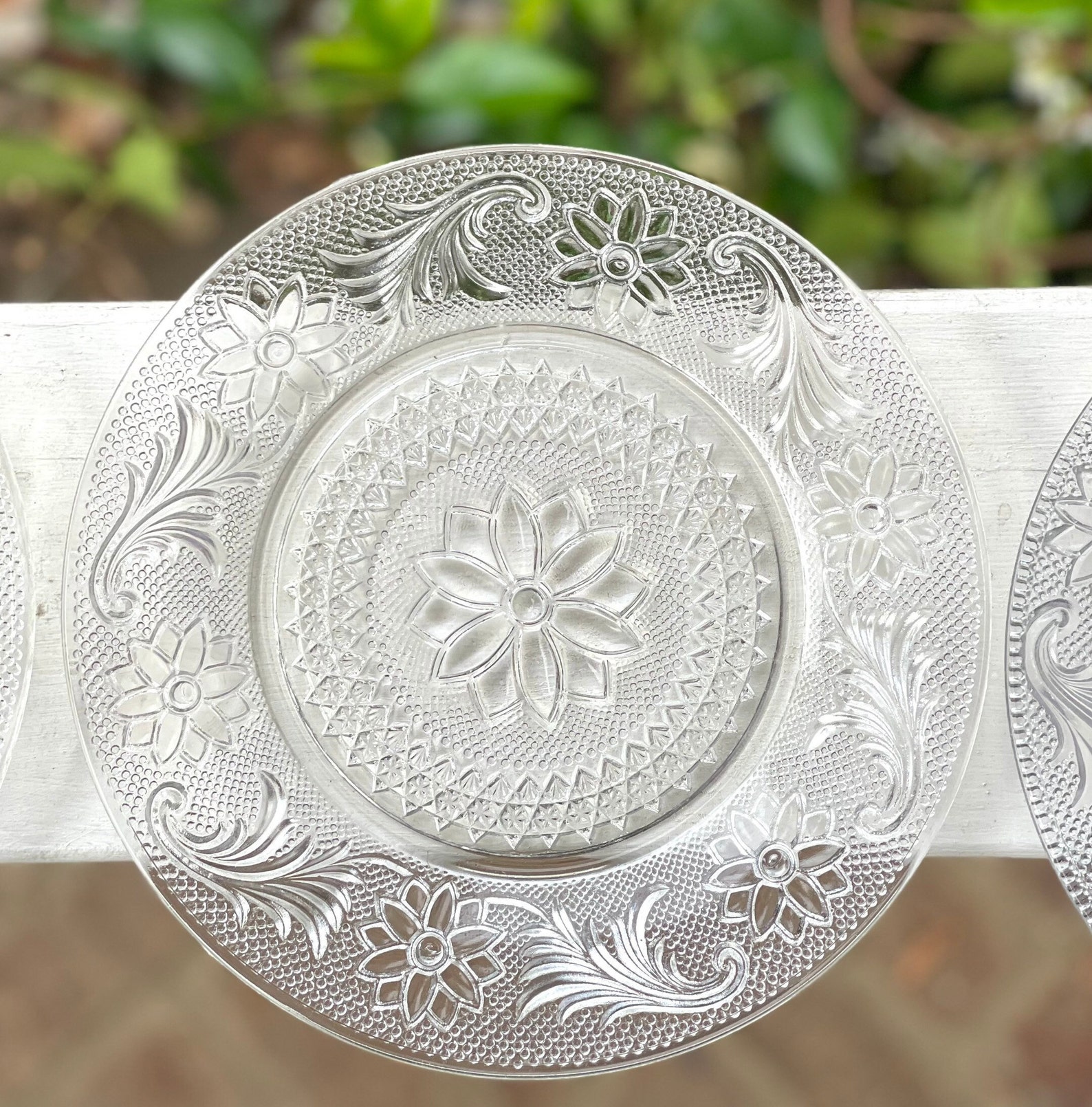 Vintage Indiana Glass Sandwich Clear Luncheon Plates/clear Salad Plates