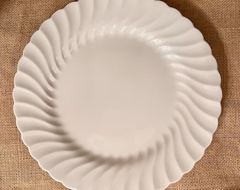 Last Set of 2 Vintage Johnson Bros Snowhite Regency ironstone/earthenware dinner plates made in England 1960-2003