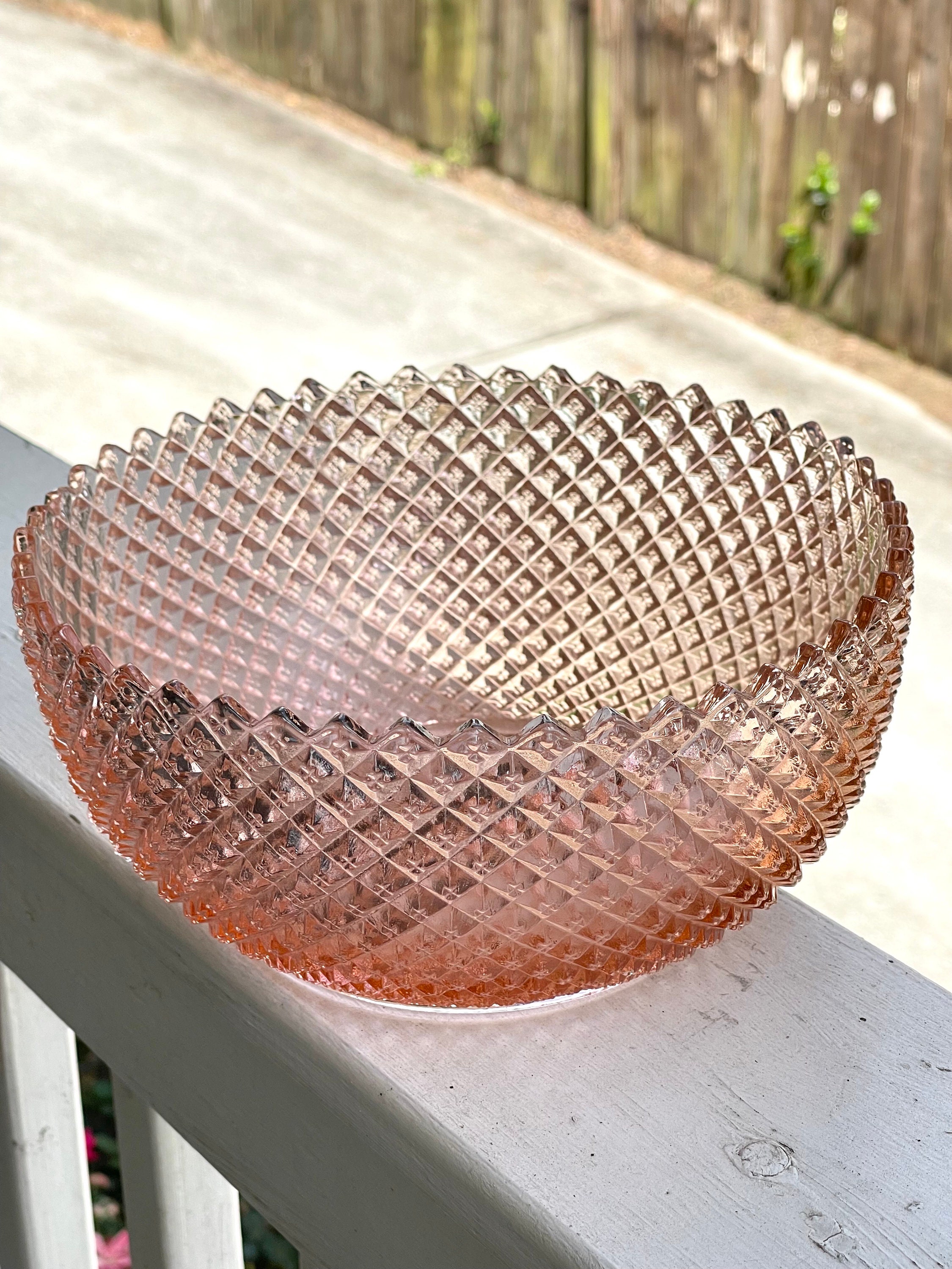 Vintage Anchor Hocking Miss America Pink Large Fruit Bowl/pink
