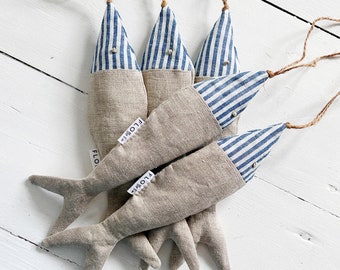 A lovely fish shaped lavender sachet made of linen fabric, Fragrance hanging home decor, fish for a wish, scented sachet