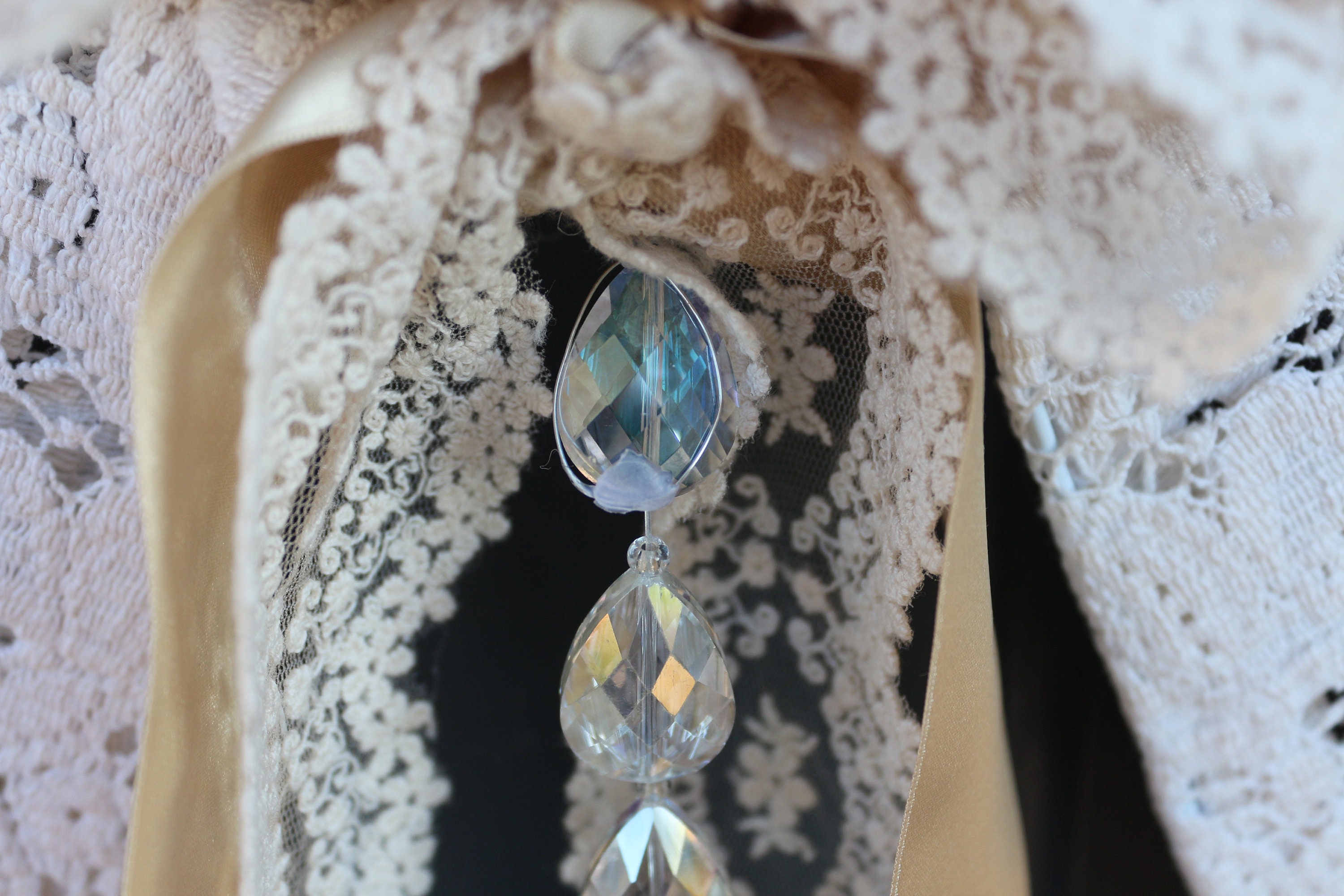 Shabby Chic Angel Wings Crystal and Lace Wall Hanging - Etsy Canada