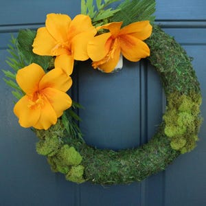 Hawaiian Orange Hibiscus Wreath with Natural Spanish Moss