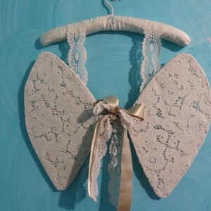 Shabby Chic Angel Wings Crystal and Lace Wall Hanging - Etsy Canada