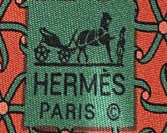 HERMES Red 7452 HA 100% Silk Tie Brand new no tags