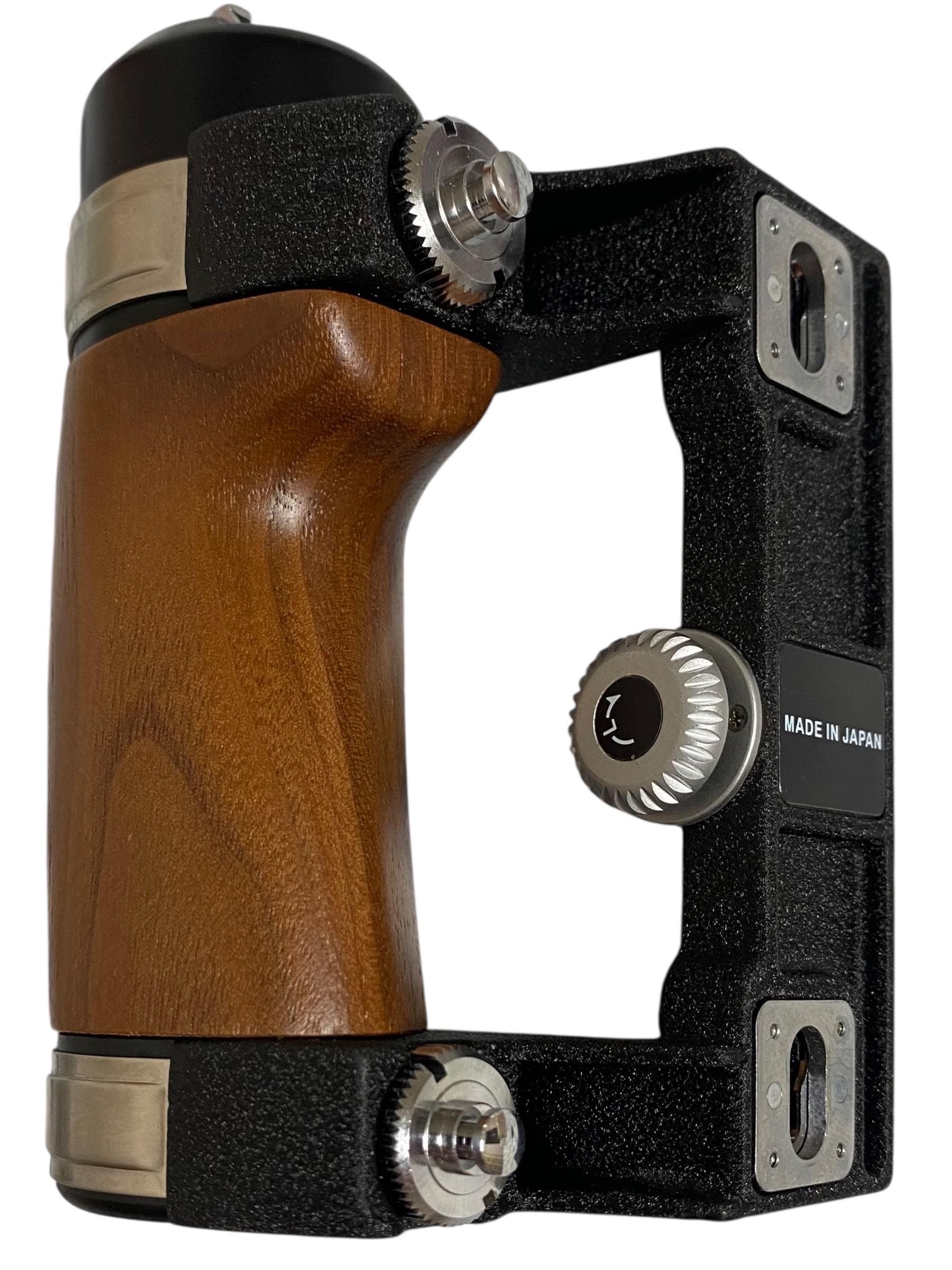PENTAX 6X7 67 Natural Wood Wooden Hand Grip for 6x7 67 II