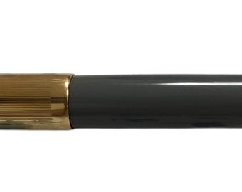 Pluma estilográfica Parker 51 Vacumatic 1946, plumín gris de 14 quilates, capuchón GF, reacondicionada en Japón.