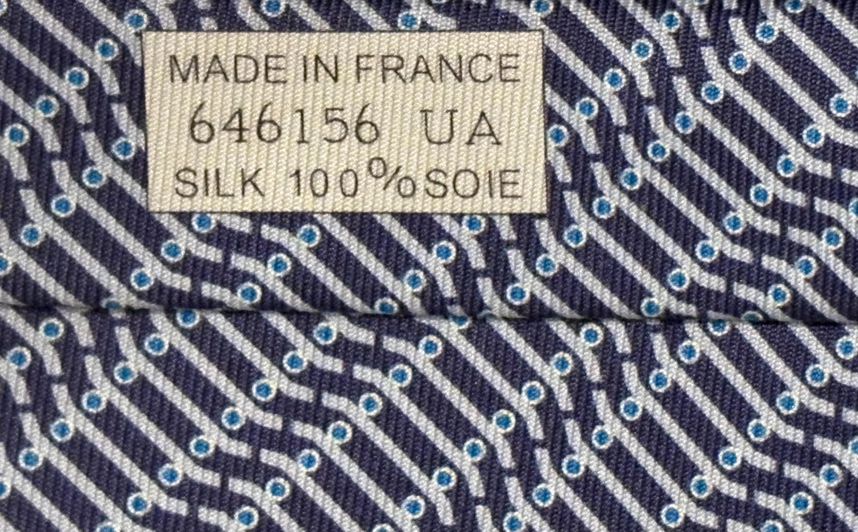 HERMES 646156 UA ブルーバイオレット「スケートボード」100%シルク