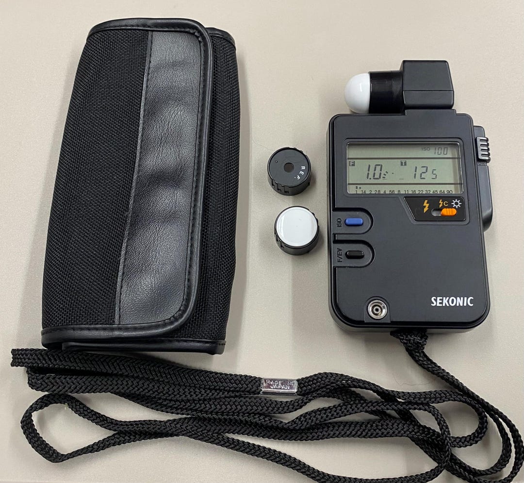 Posemètre Sekonic Digi Lite F L-328 - Flash Sans Fil - Écran Rétroéclairé - Occasion