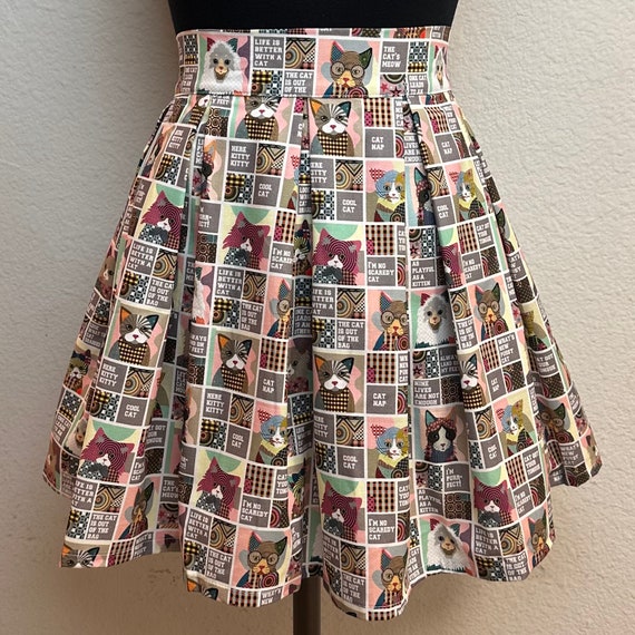 Jupe faite main avec des POCHES Jupe patineuse taille haute plissee imprimee en tissu quadrille a dictons de chat Etsy France