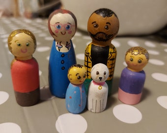 Made to order: Beautiful hand painted peg people with extra attention to detail.