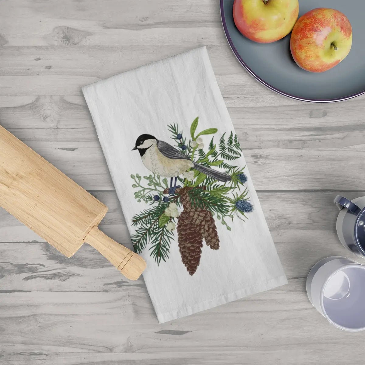 Christmas Birds Tea Towel - Cardinal Flour Sack Towel - Winter Kitchen –  Running Frog Studio