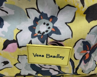 Vera Bradley Island Blooms Diaper Duffle Floral Overnight Bag Blue Green  16”x12”