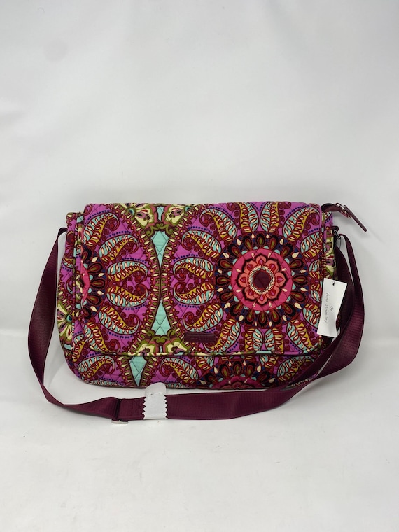 Vera bradley sales essential messenger bag