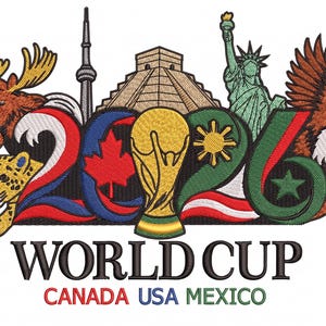 Può includere: Design ricamato con la scritta "WORLD CUP" e "CANADA USA MEXICO". Il numero "2026" è in evidenza, incorporando simboli come la Statua della Libertà, una foglia d'acero e un trofeo di calcio. Sono inclusi anche un giaguaro e un'aquila.