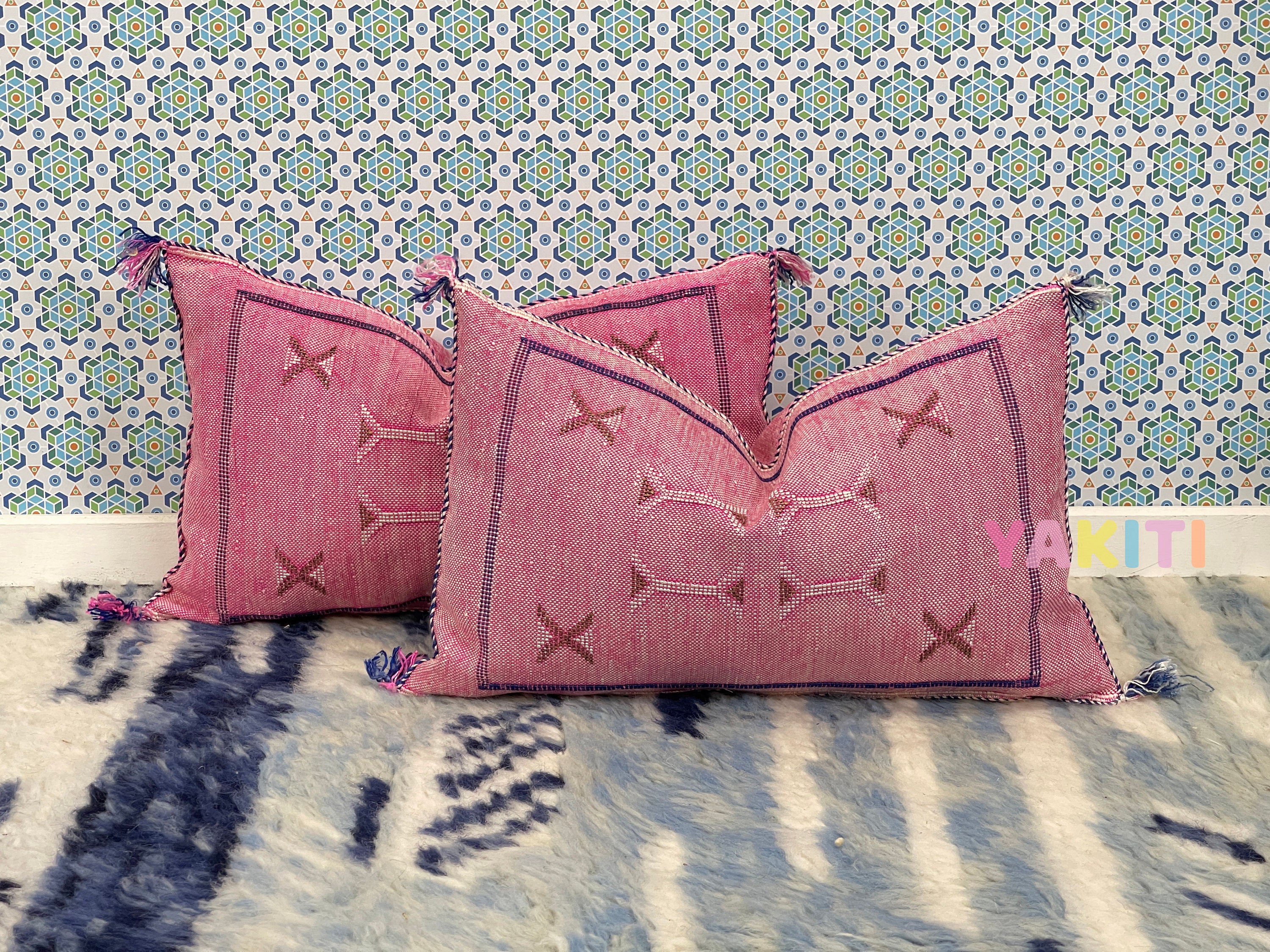 Pink silk throw pillows shop