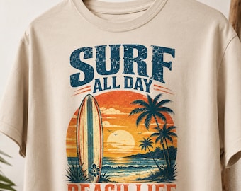 Descarga digital PNG de surf, diseño de vida playera surfeando todo el día, archivo de sublimación de playa retro de verano, PNG de vacaciones en el océano