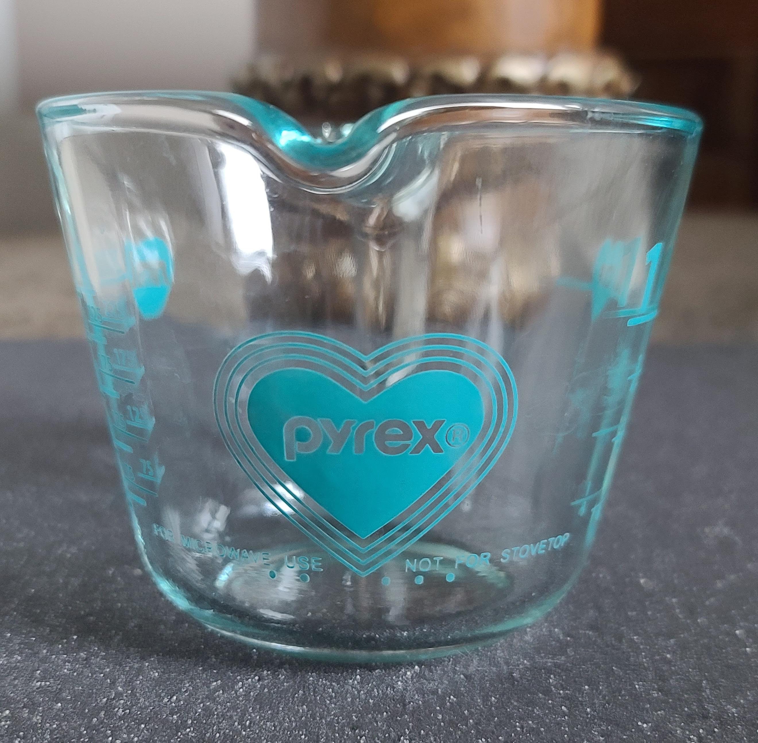 Pyrex Measuring Cup Turquoise Teal Heart i Love My Pyrex V-day Special 1 Cup  