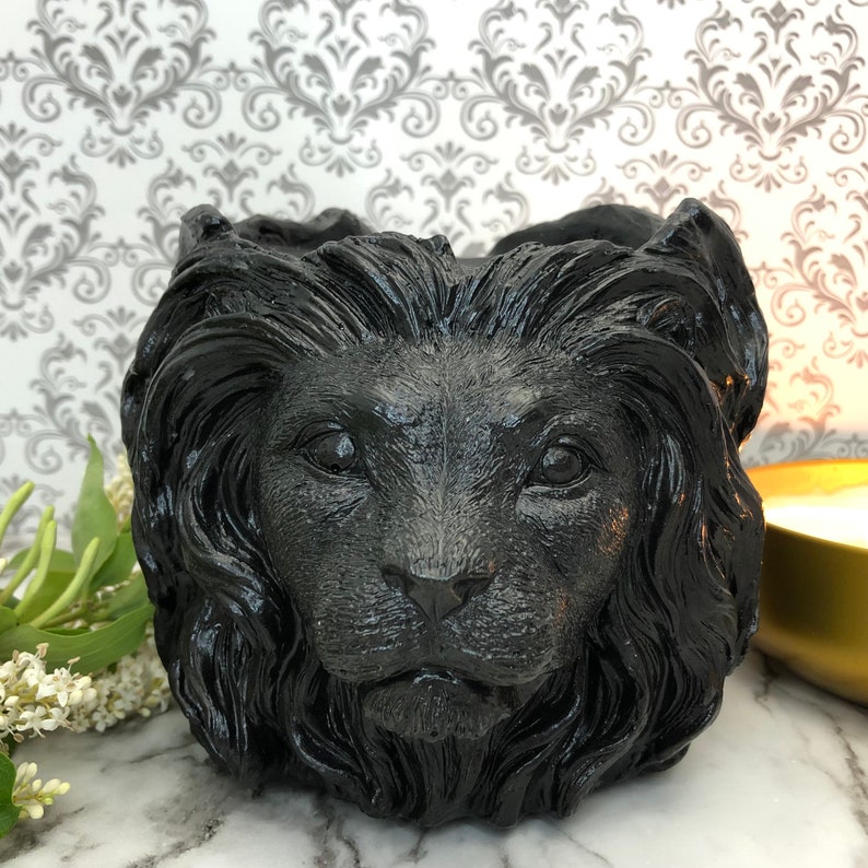 Father Lion Head Cement Planter Glossy Black image 6