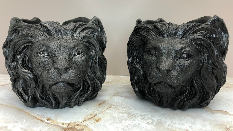 Father Lion Head Cement Planter Glossy Black image 8