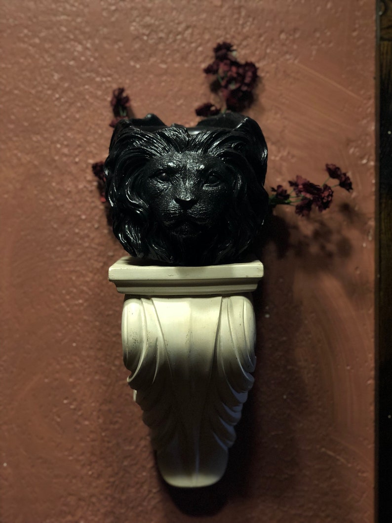 Father Lion Head Cement Planter Glossy Black image 2