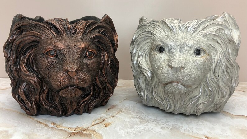 Father Lion Head Cement Planter Glossy Black image 7