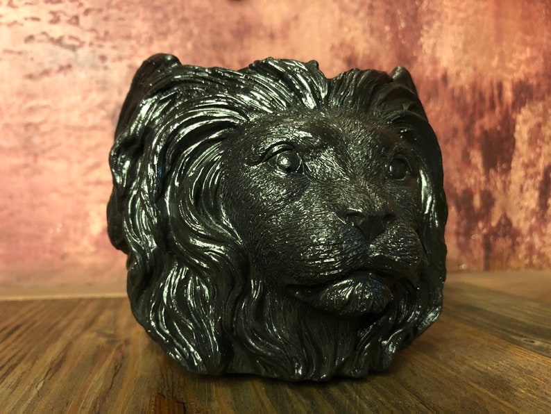 Father Lion Head Cement Planter Glossy Black image 5