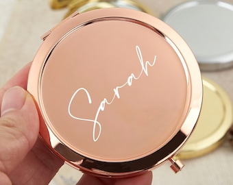 Bridesmaid Gifts -Gift for mom -Delicate Engraved Compact Mirror - Customized Pocket Makeup Mirror - Beautiful Wedding Gift - Hen Party Gift
