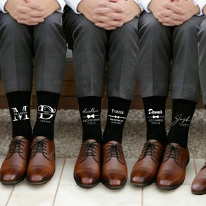 Calcetines de padrinos de boda, calcetines de boda personalizados, calcetines de padrino de boda personalizados, calcetines de novio y padrino, regalo de padrino, propuesta de matrimonio.