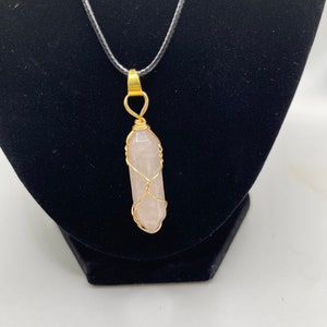 Rose quartz|  wired bullet shaped crystal necklace| Leather necklace| Crystal gemstone necklace| dainty necklace| necklace for women|jewelry