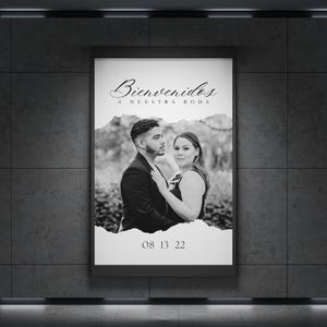 Modern Minimal Photo Wedding Welcome Sign Spanish | Moderno Mínimo Bienvenidos a Nuestra Boda con Foto Letero Digital