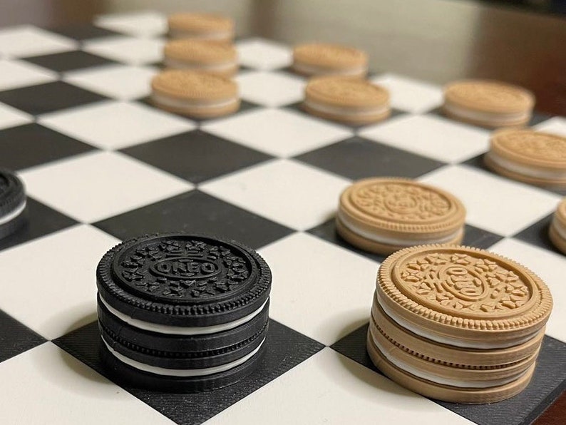 Checkers set - 3D Printed 24 piece set for your board.