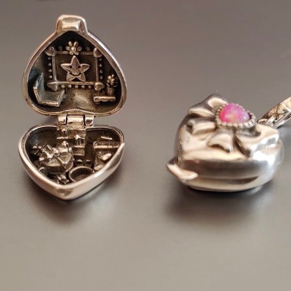 Heart Polly pocket locket pendant/ bracelet charm