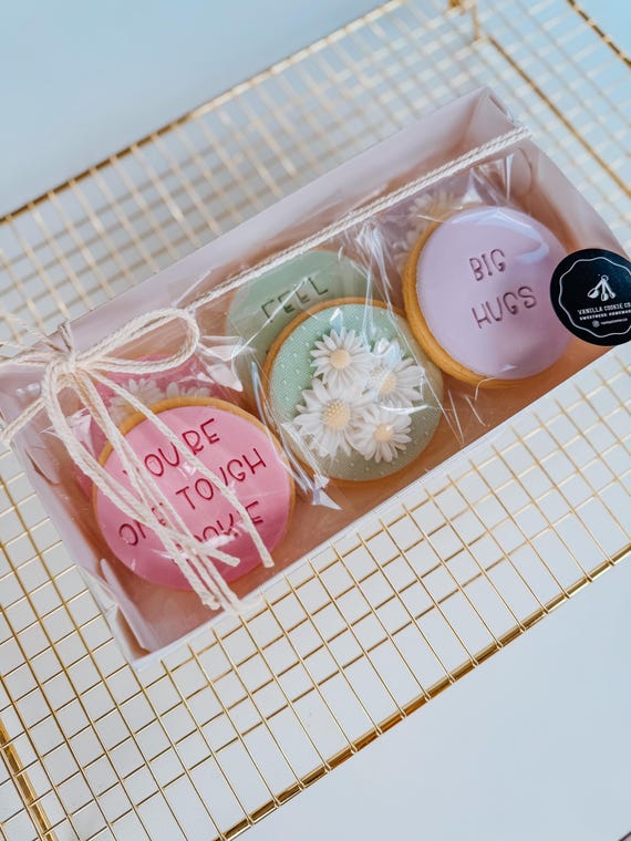 Get Well Sugar Cookie Gift Pack: Daisy Design, Feel Better Soon