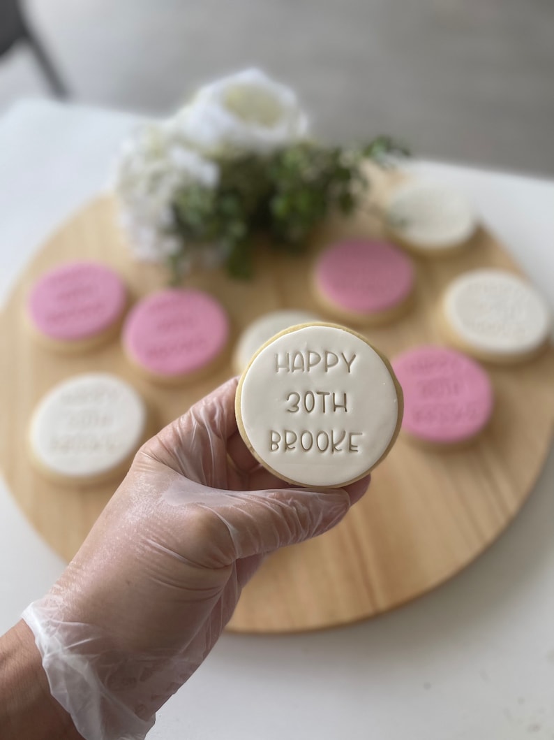 CUSTOM SUGAR COOKIES Round Create Your Own Personalised Cookies Vanilla