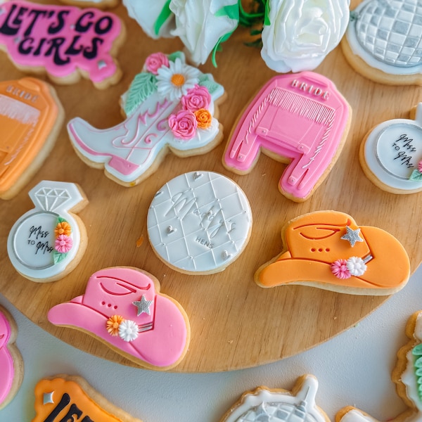 COWGIRL HENS COOKIES | Cowgirl | Last Rodeo | Bespokse Cookies | Custom Cookies | Hens Party Cookies | Vanilla Cookie Co | Sugar Cookies