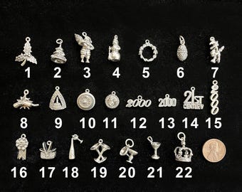 Dijes de plata esterlina para ocasiones especiales: cumpleaños, cinta de primer lugar, champán, pasteles, Halloween, Navidad, Pascua.