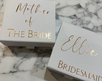 Bridesmaid personalised magnetic Gift Box. Small gift box for jewellery, gifts for him, Wedding gift box with white. Proposal box